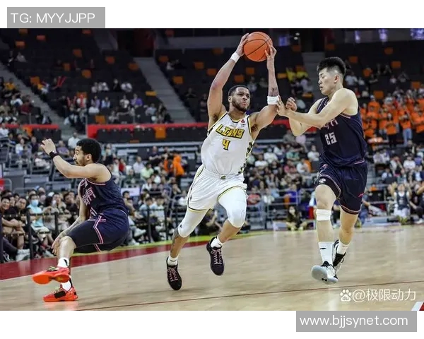 辽宁对阵广州CBA直播精彩对决全程回顾与分析