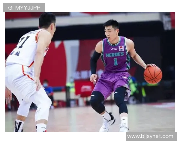 第8轮精彩对决山东队迎战深圳队争夺胜利的关键时刻 第8轮精彩对决山东队迎战深圳队争夺胜利的关键时刻